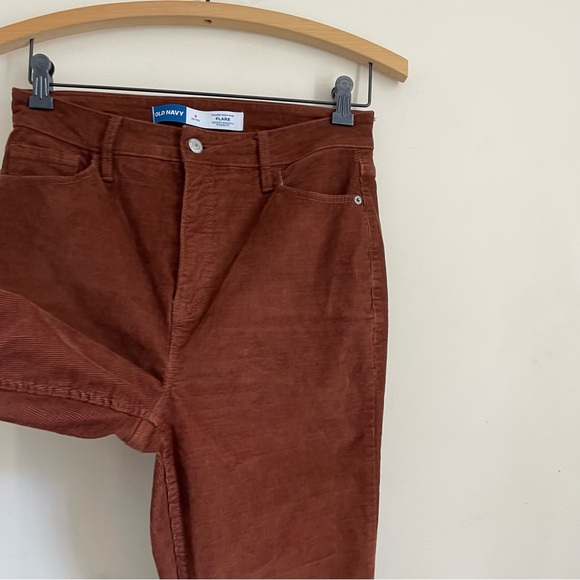Old Navy Higher High Rise Flare Corduroy Pants Petite 8 – Rust Brown - Picture 3 of 8